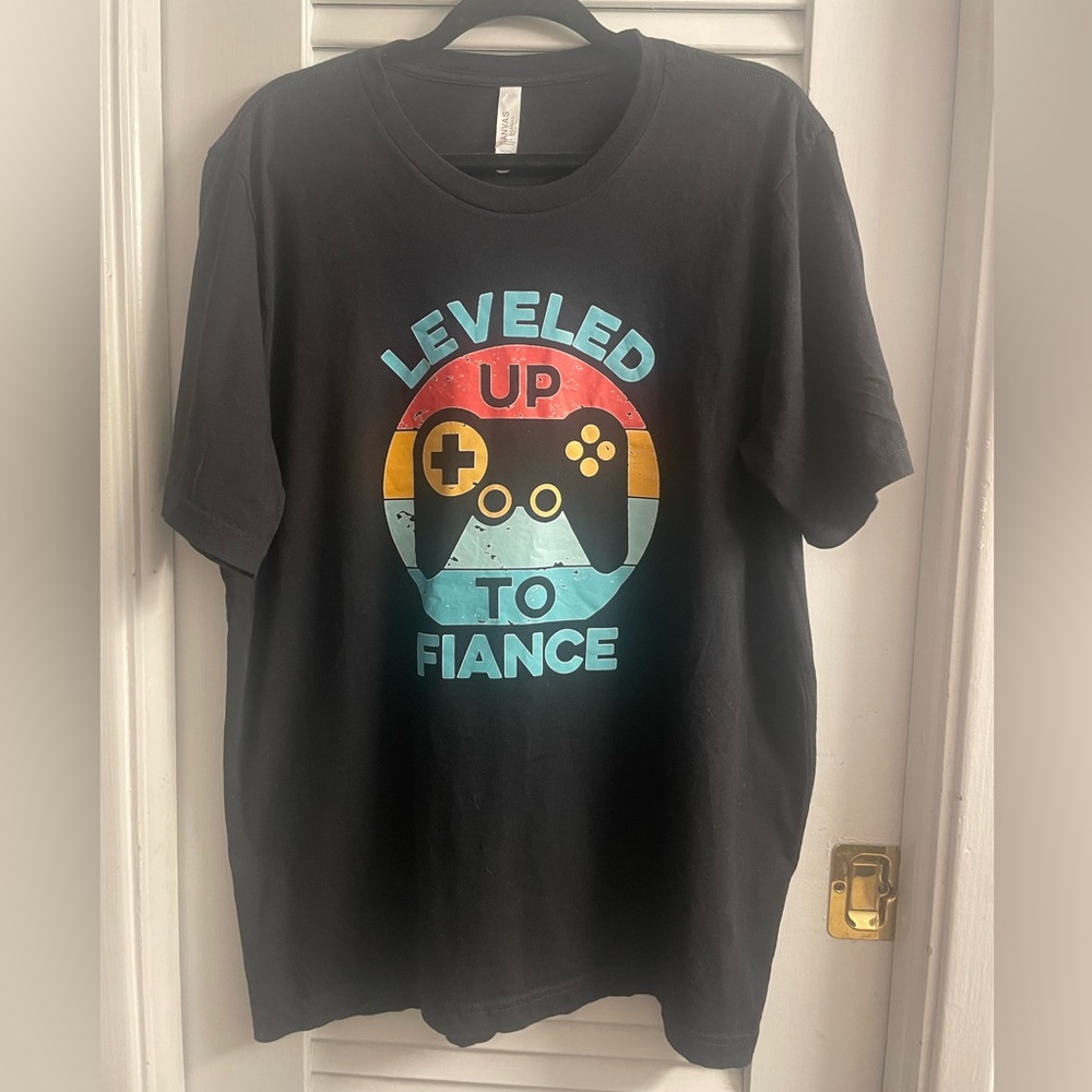 Gamers Engaged Fiancé Novelty Tee Size XL